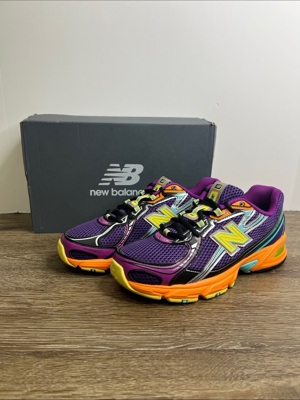 New Balance 740 U740MC2 Retro Running Sneakers Purple Multi W8.5 / M7